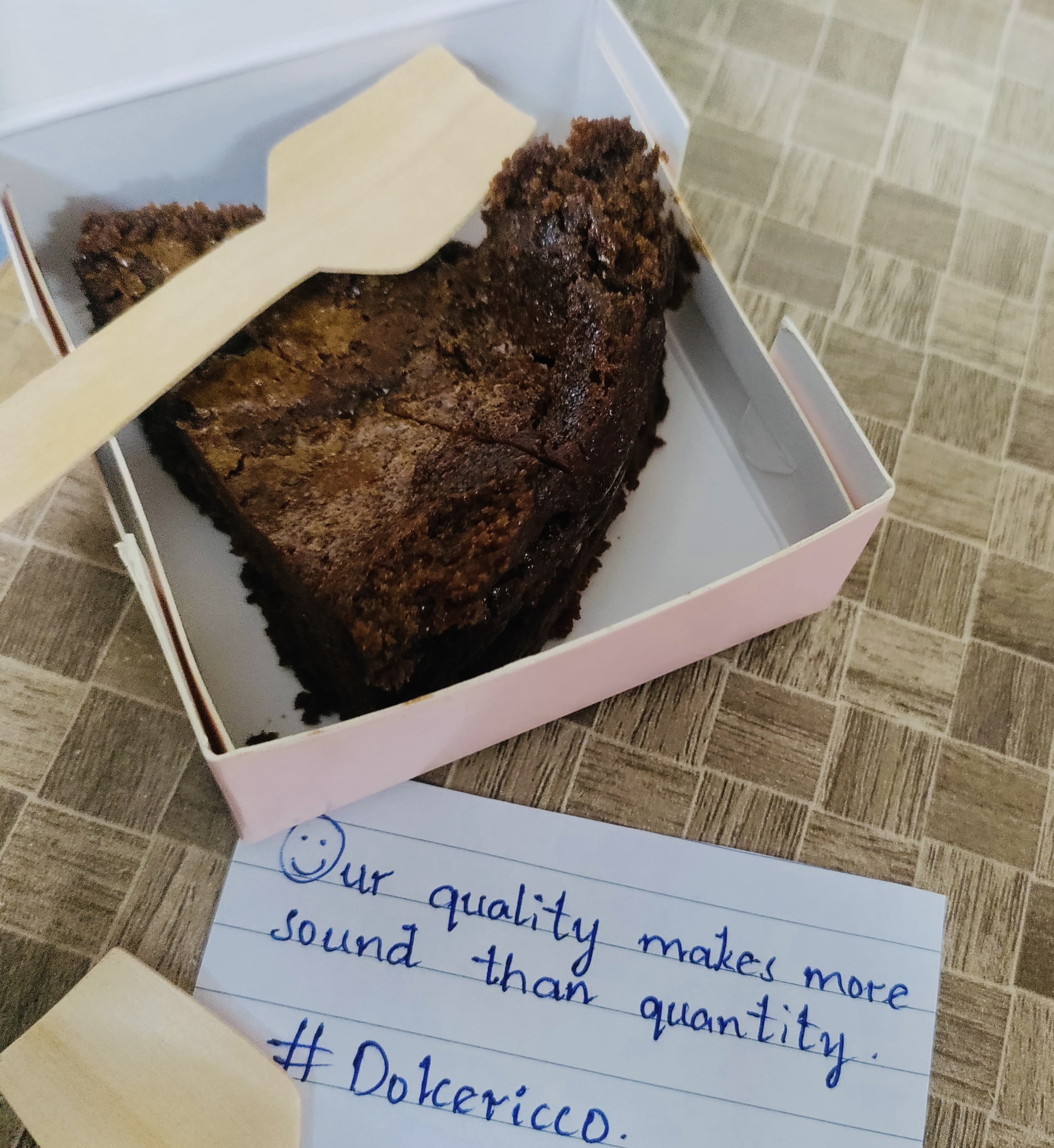 Dolcericco powdered sugar dusted